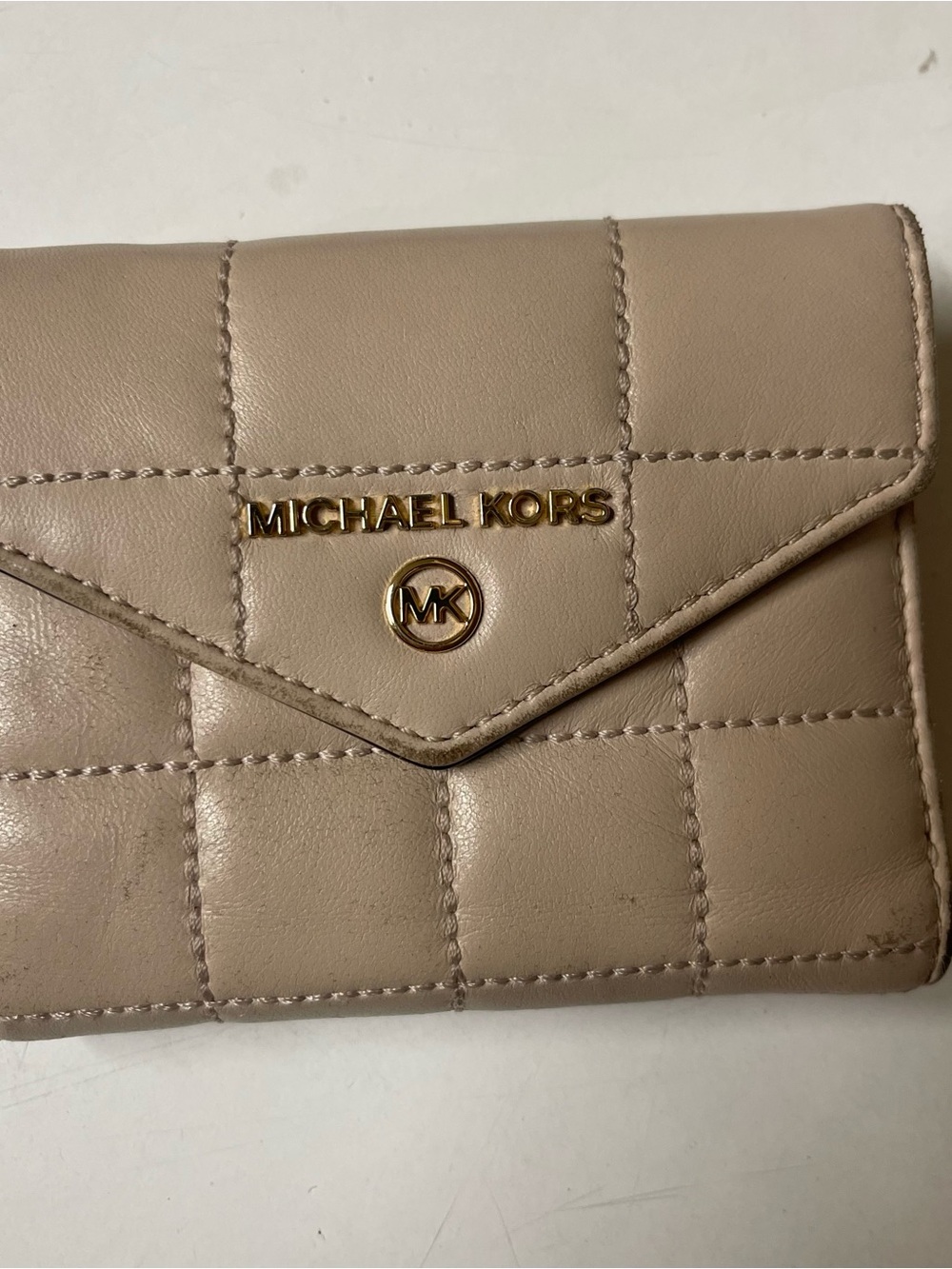 Michael Kors Quilted Envelope Wallet - pale pink